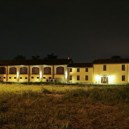 Agriturismo Cavrigo Lodi Luaran gambar