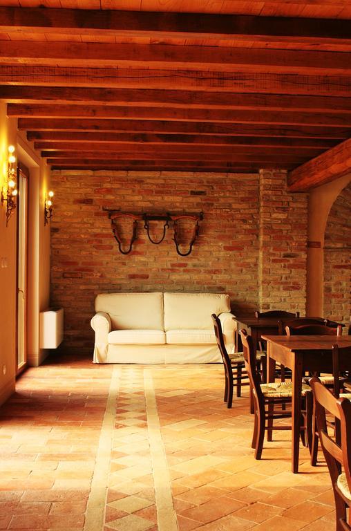 Agriturismo Cavrigo Lodi Luaran gambar